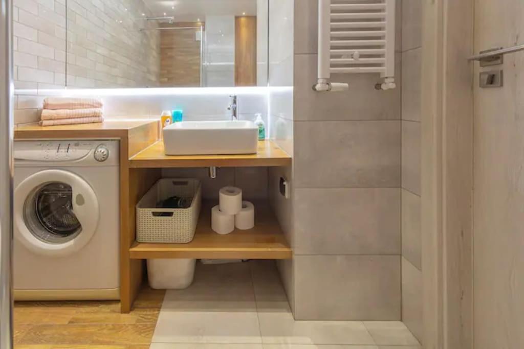 Butas Urbannestgroup - City Center - Przechodnia 2 *